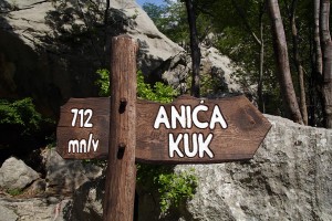 Anica00